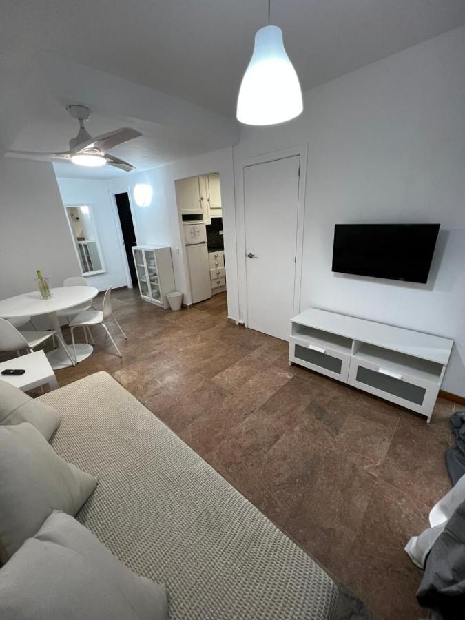 Apartamento A 3 Minutos De La Playa سالو المظهر الخارجي الصورة